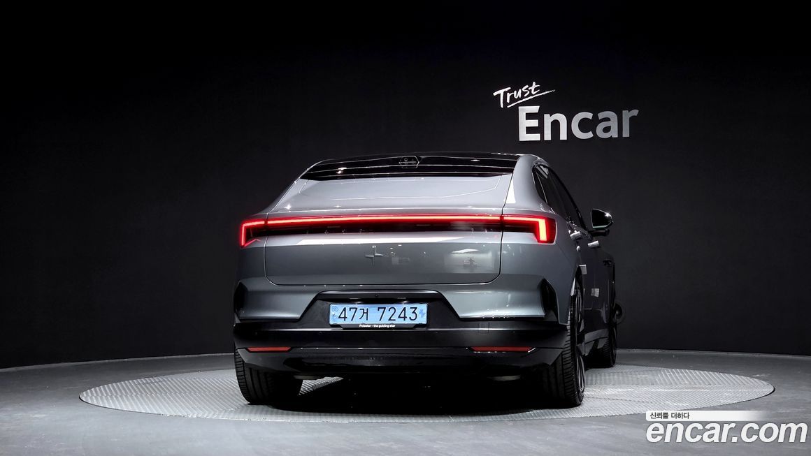 Polestar Polestar 4 2025