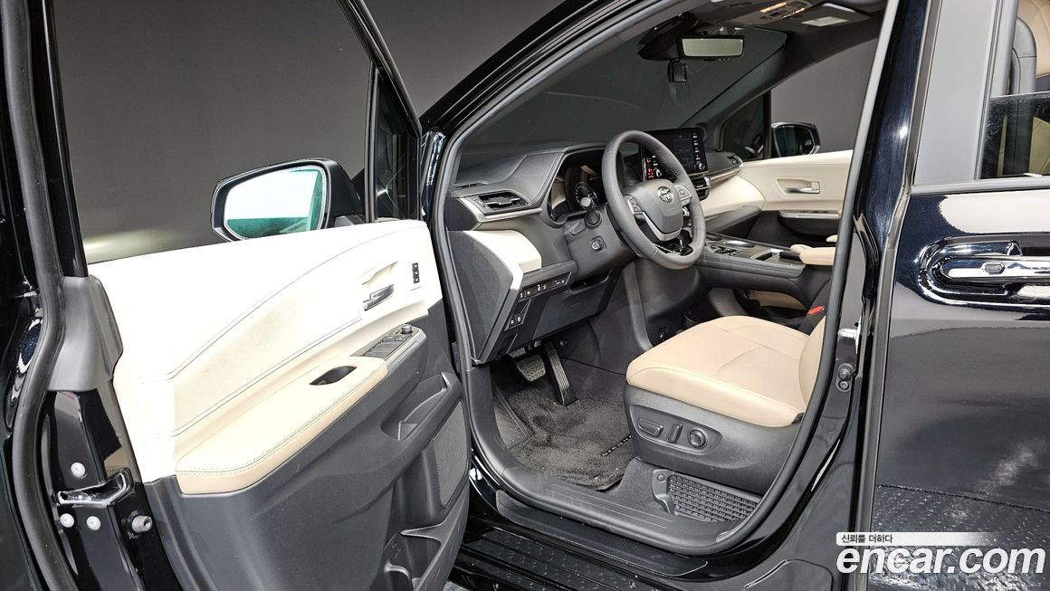 Toyota Sienna 2023