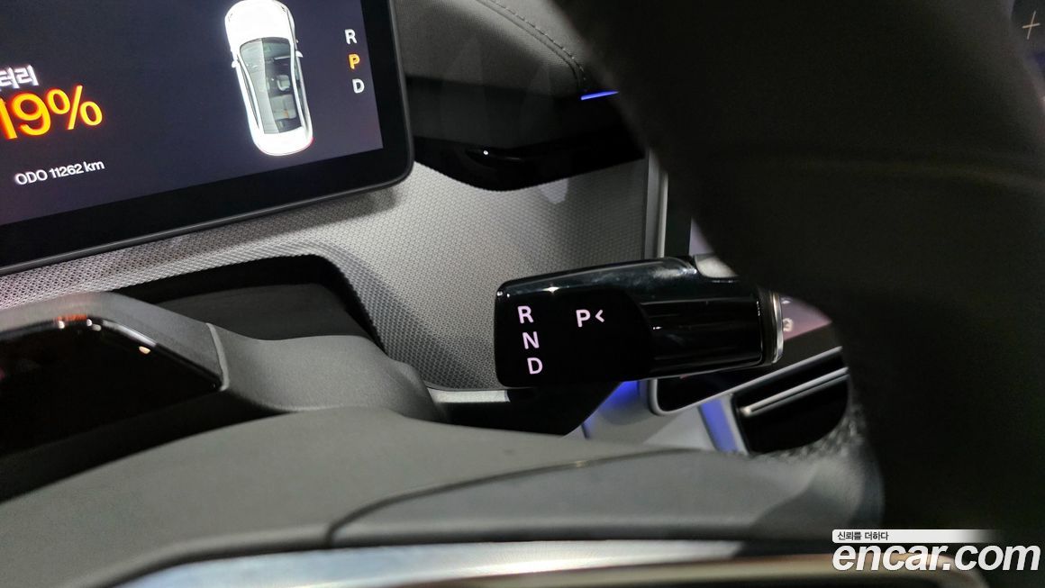 Polestar Polestar 4 2025