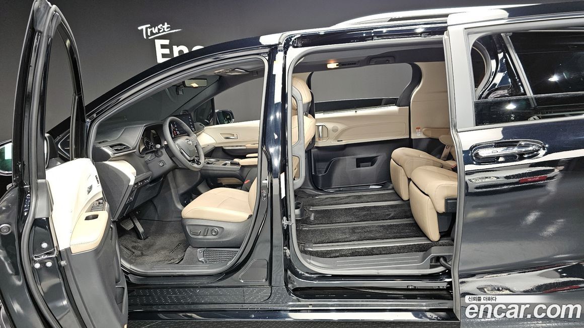 Toyota Sienna 2023