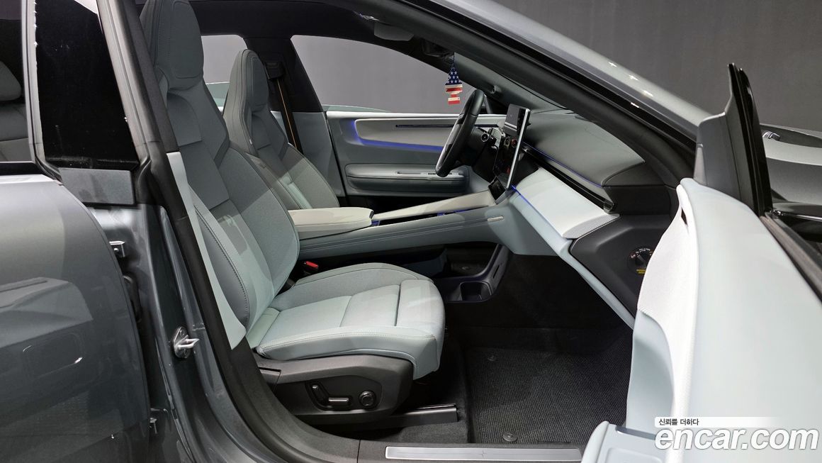 Polestar Polestar 4 2025