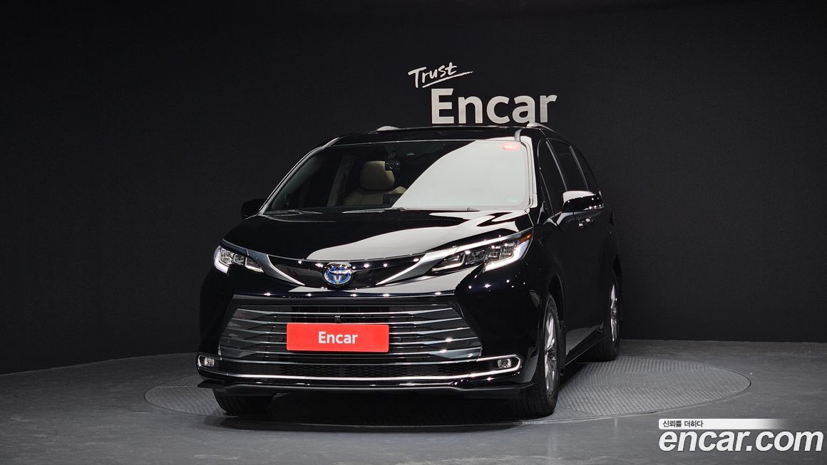 Toyota Sienna 2023