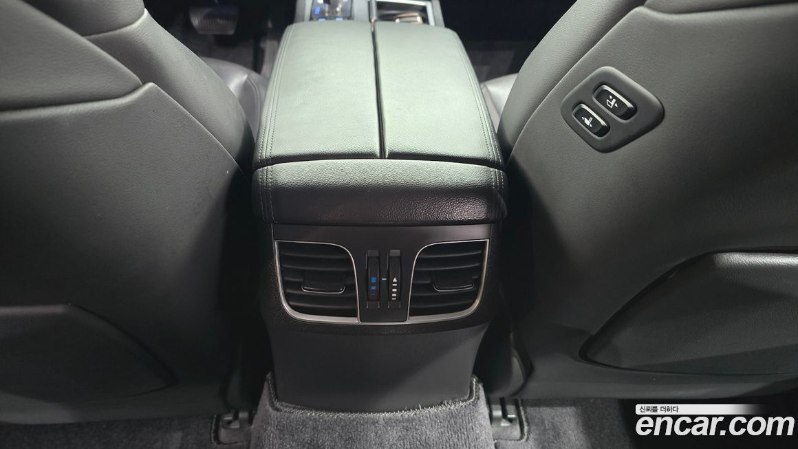 Genesis G80 2017