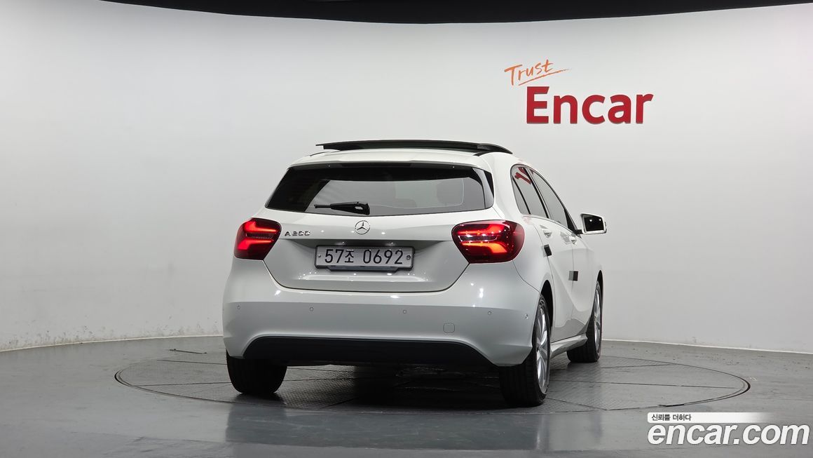Mercedes-Benz A-Class 2016
