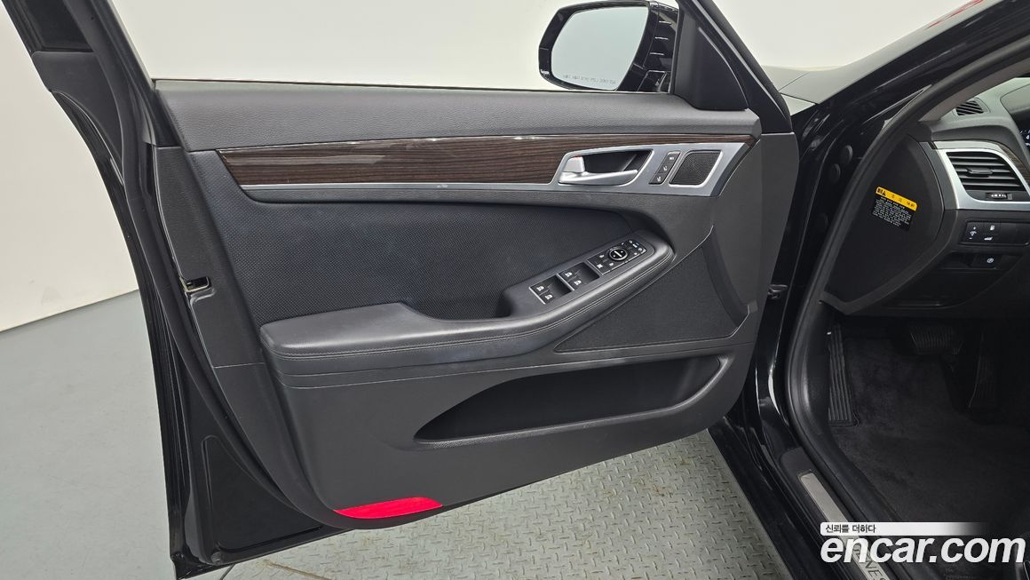 Genesis G80 2017