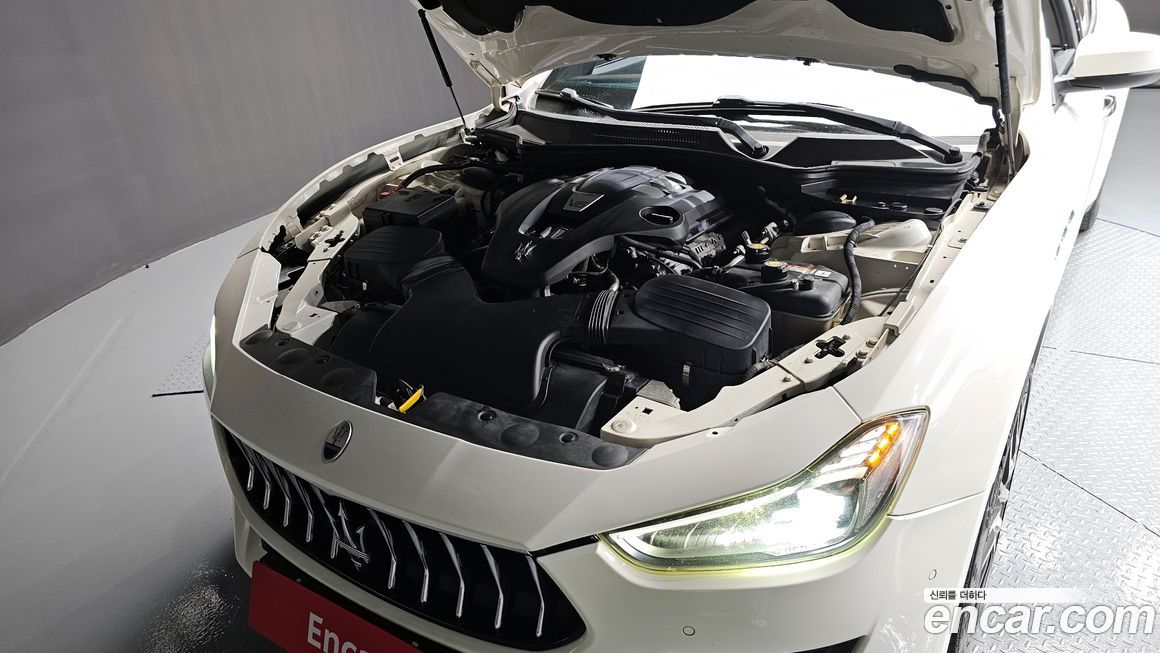 Maserati Ghibli 2018