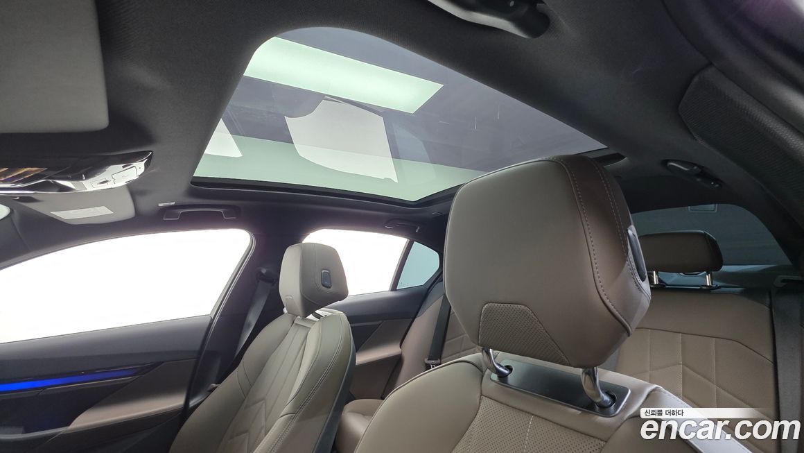BMW 5-Series 2025