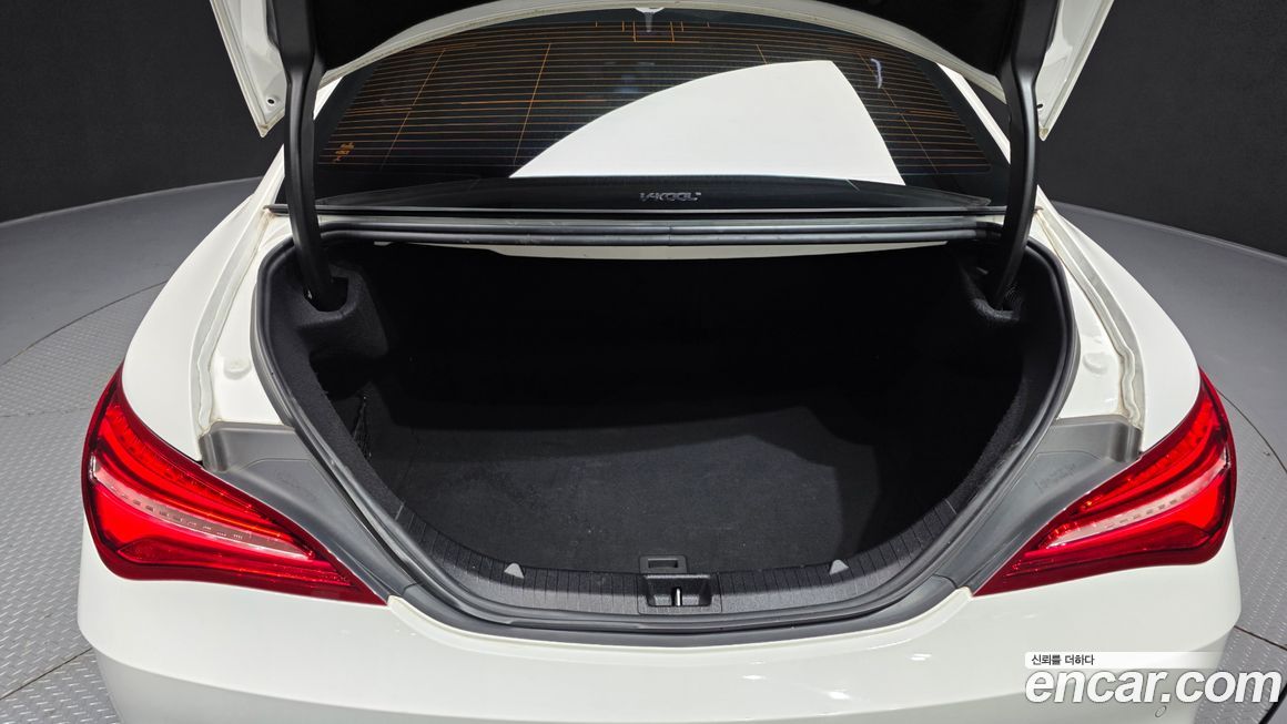 Mercedes-Benz CLA-Class 2018