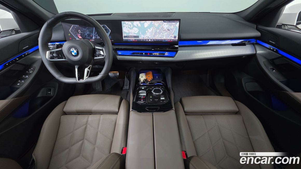 BMW 5-Series 2025