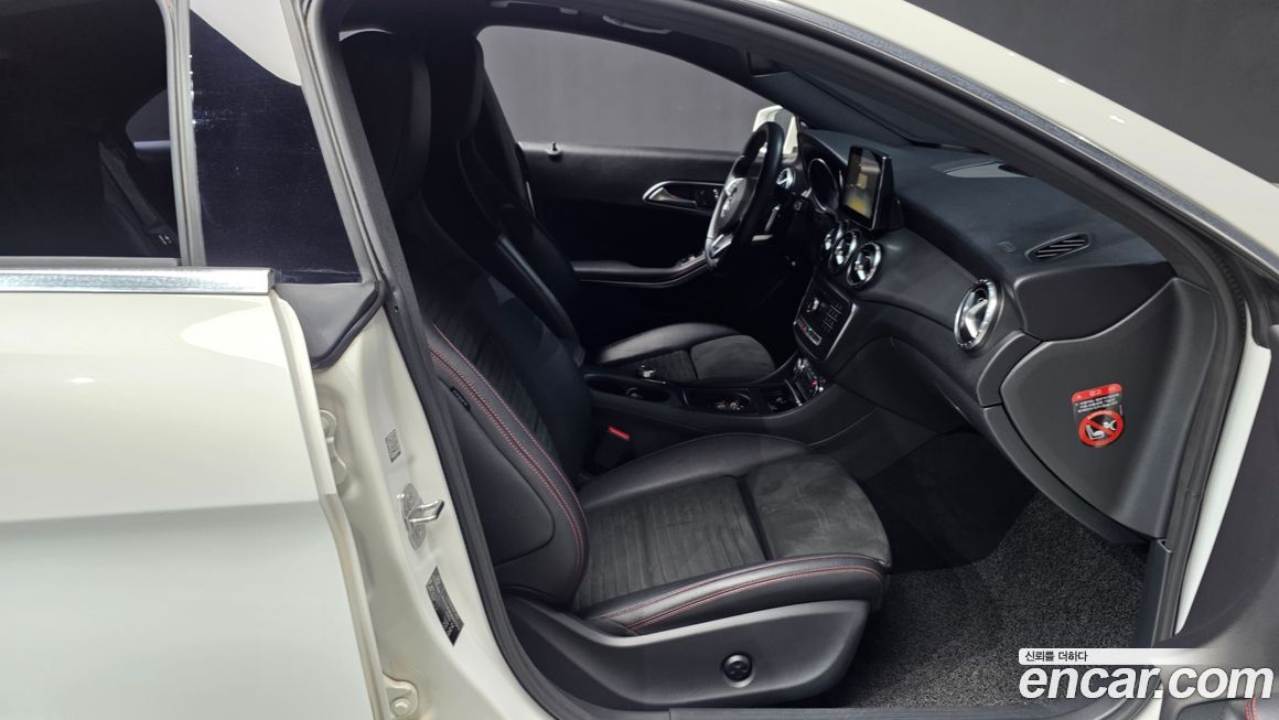 Mercedes-Benz CLA-Class 2018