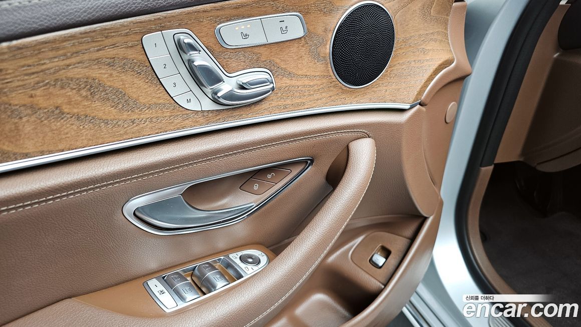 Mercedes-Benz E-Class 2017