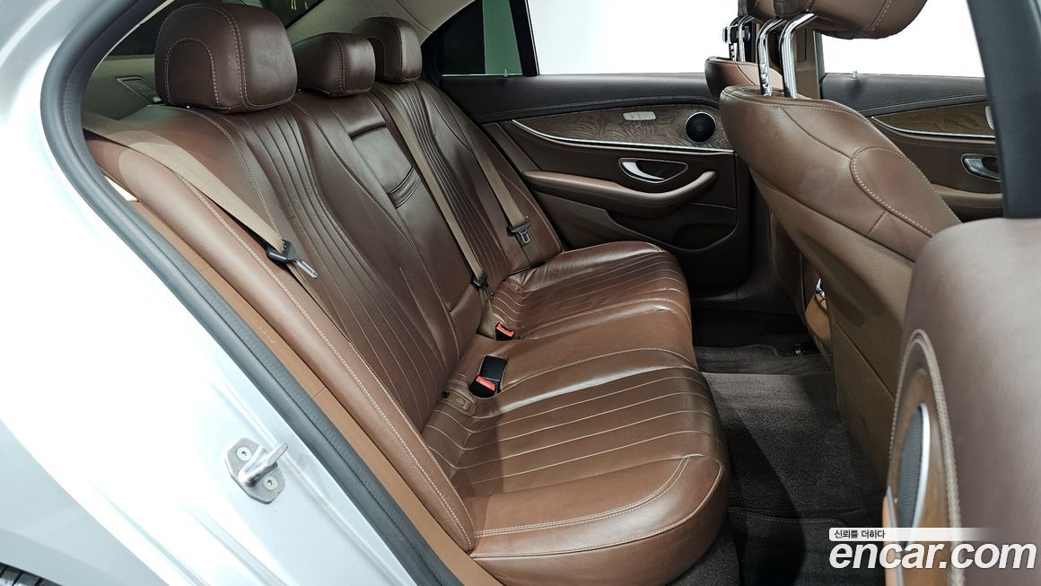 Mercedes-Benz E-Class 2017