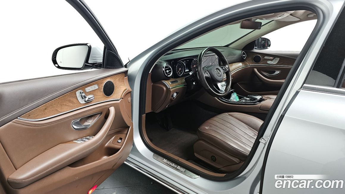 Mercedes-Benz E-Class 2017