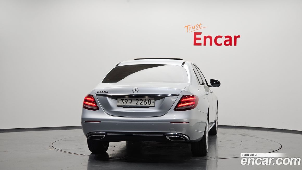 Mercedes-Benz E-Class 2017