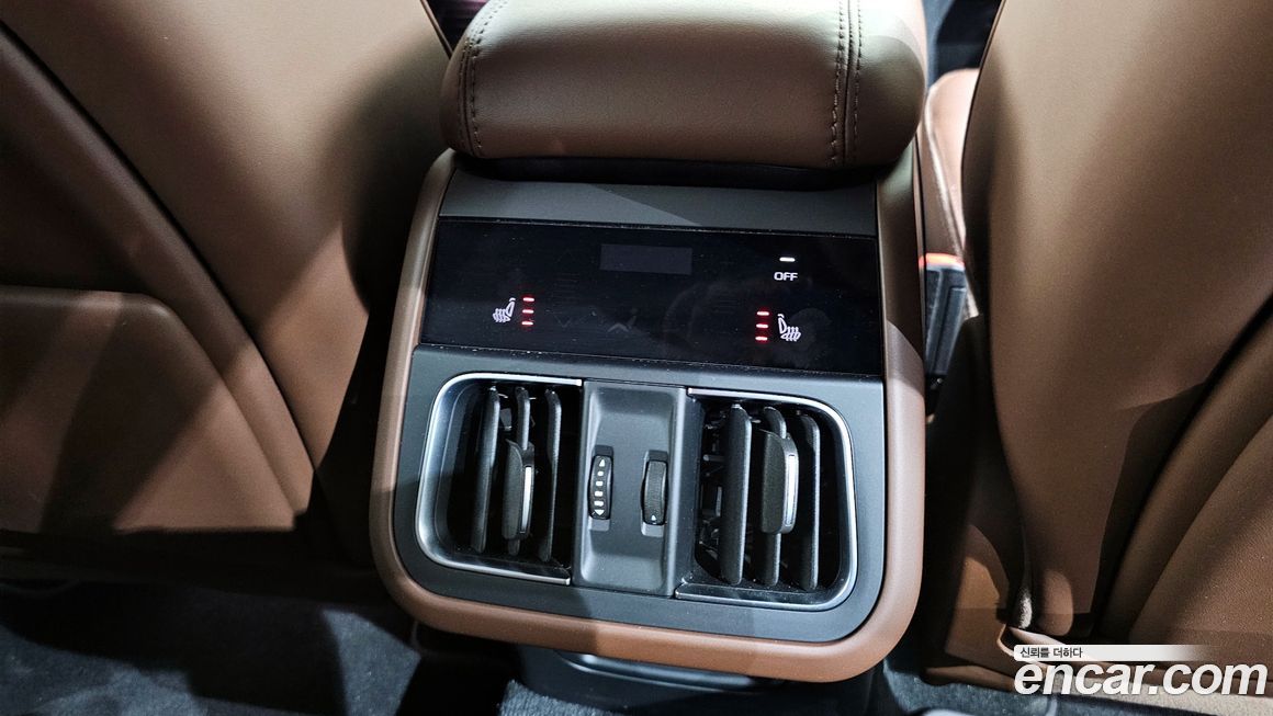 Maserati Grecale 2024