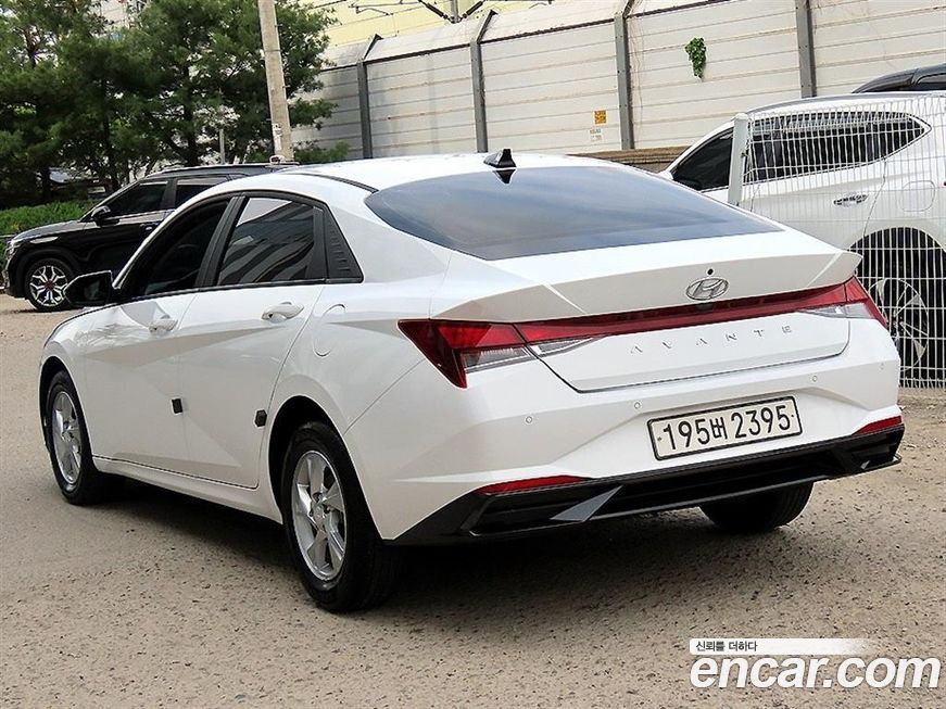 Hyundai AVANTE 2023