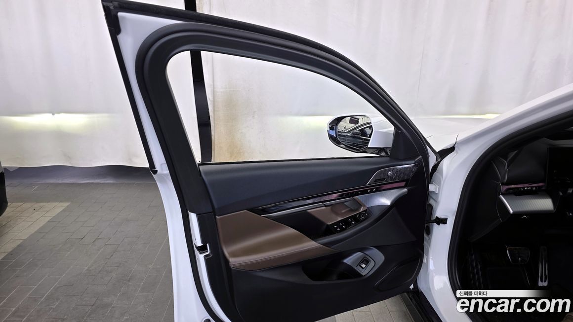 BMW i5 2025