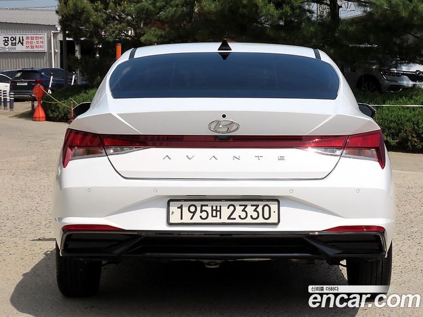 Hyundai AVANTE 2023