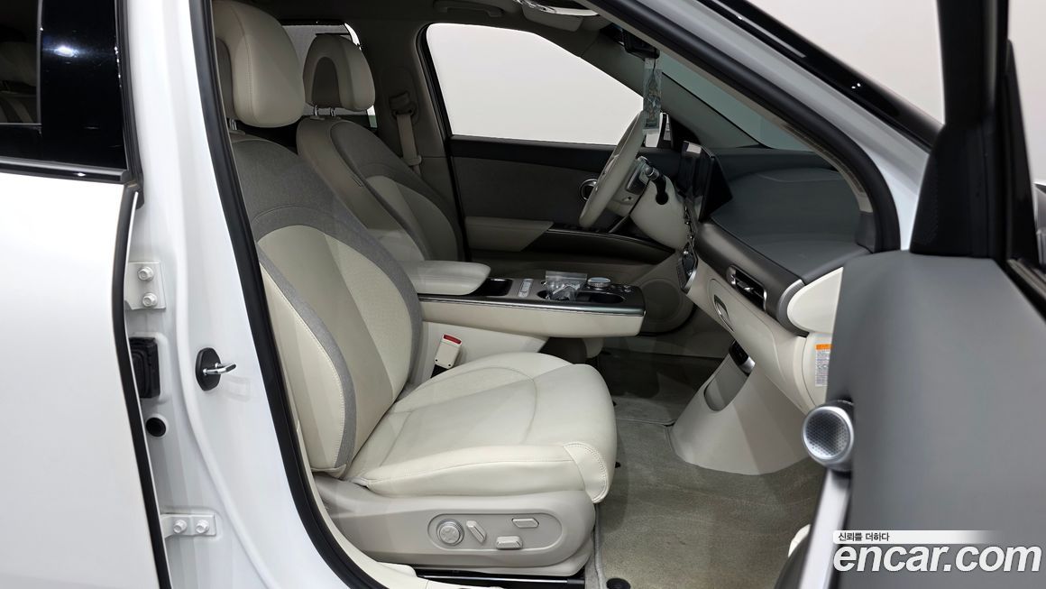 Genesis GV60 2022