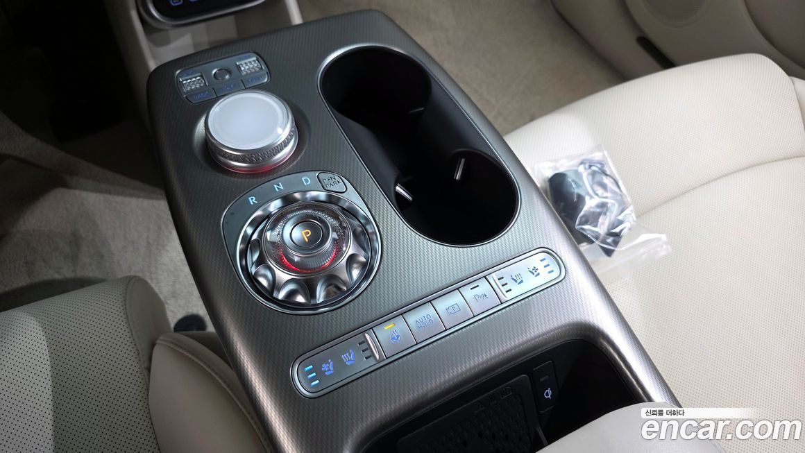 Genesis GV60 2022