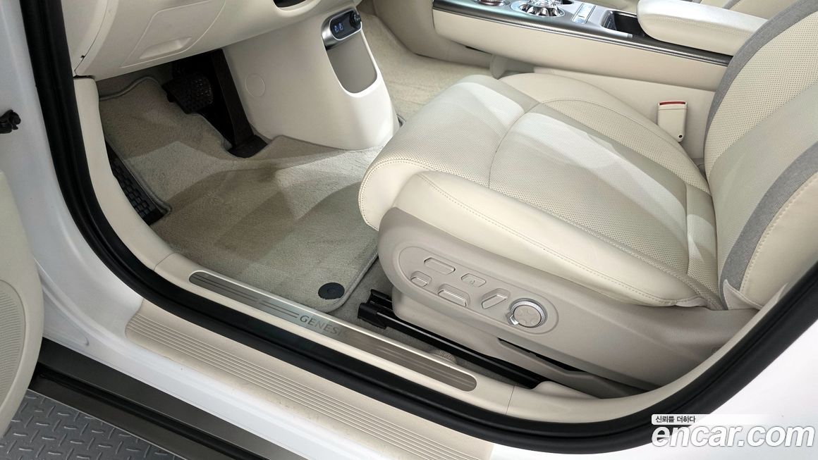 Genesis GV60 2022