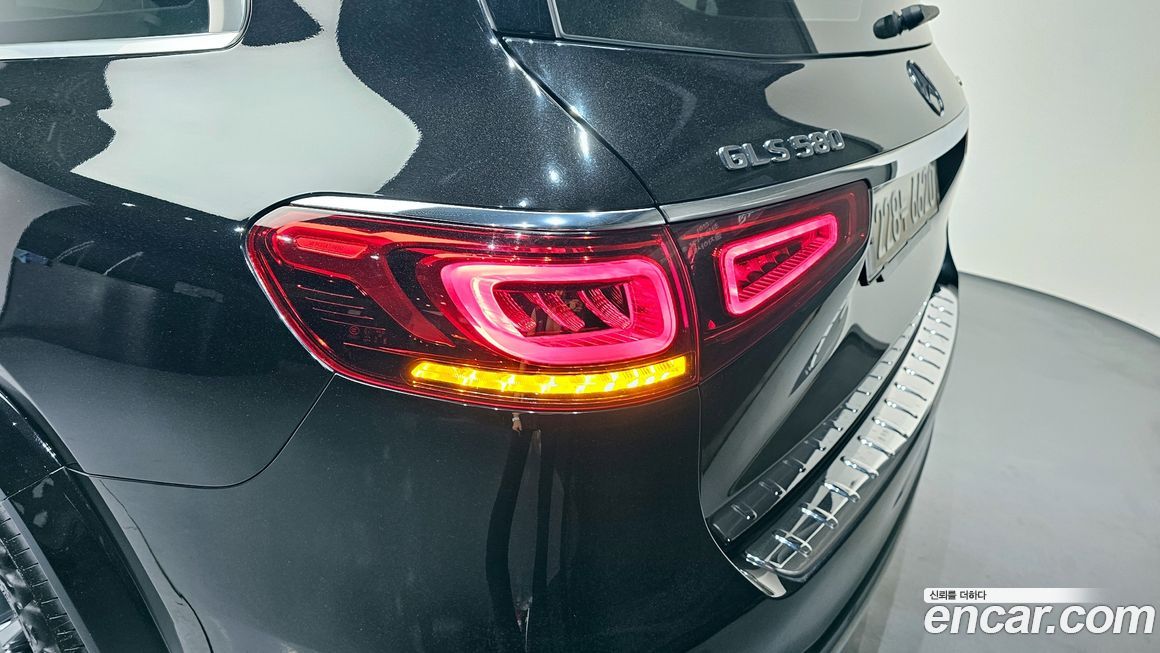 Mercedes-Benz GLS-Class 2020