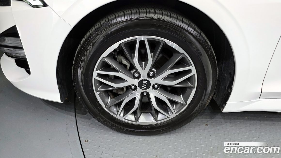 Kia K5 2021