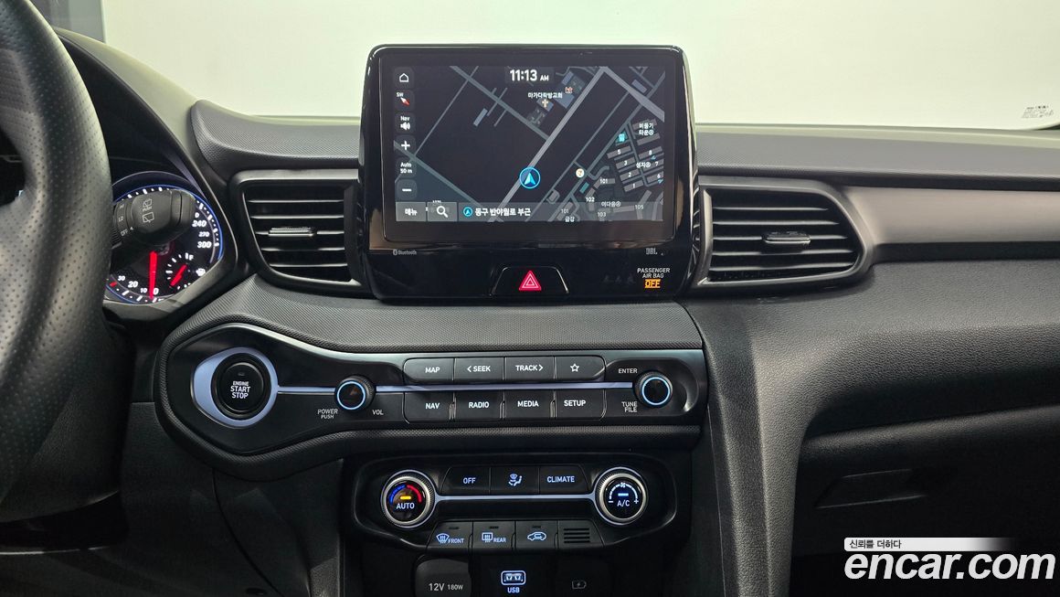 Hyundai Veloster 2021