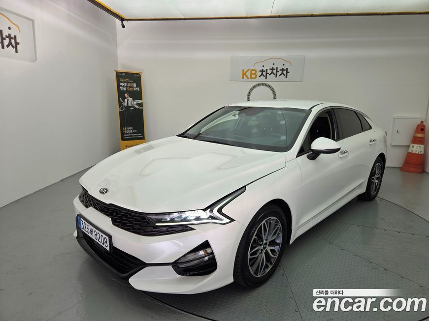 Kia K5 2021
