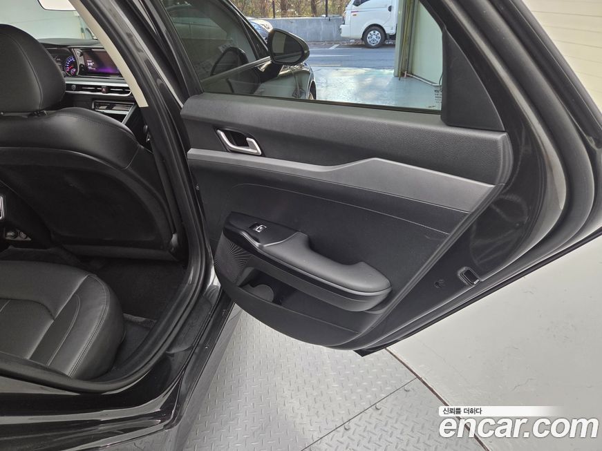 Kia K5 2021
