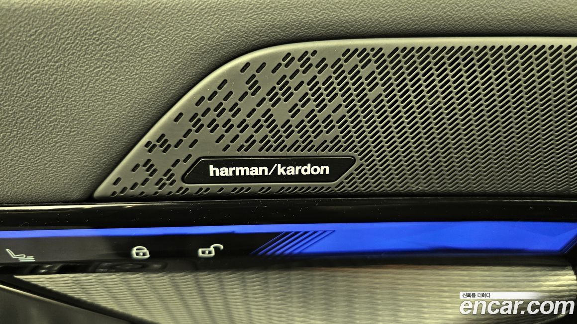 BMW 5-Series 2024