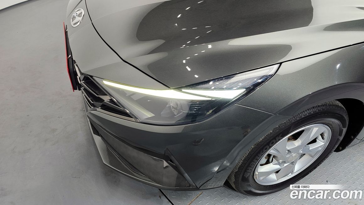 Hyundai AVANTE 2021