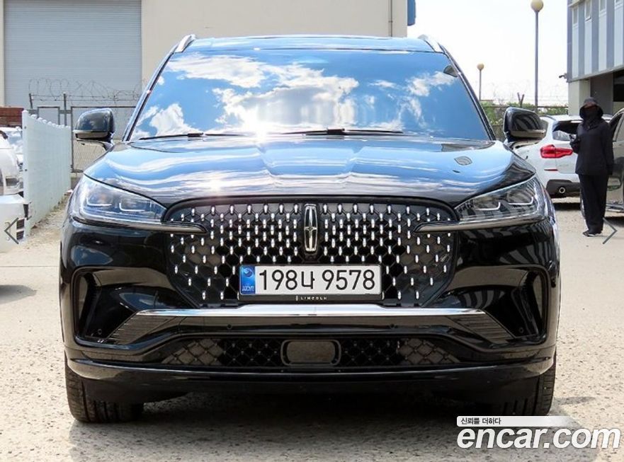 Lincoln Aviator 2025