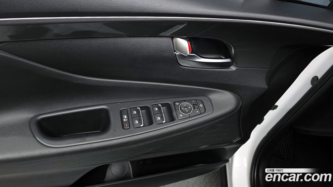 Hyundai Santafe 2022