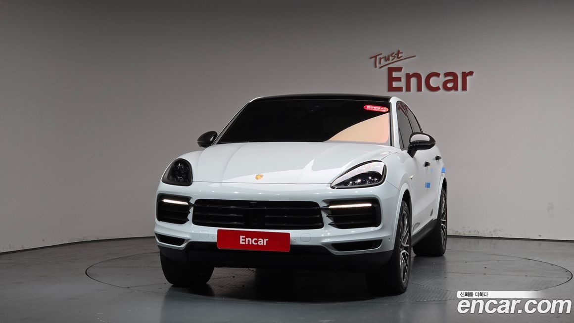 Porsche Cayenne 2021