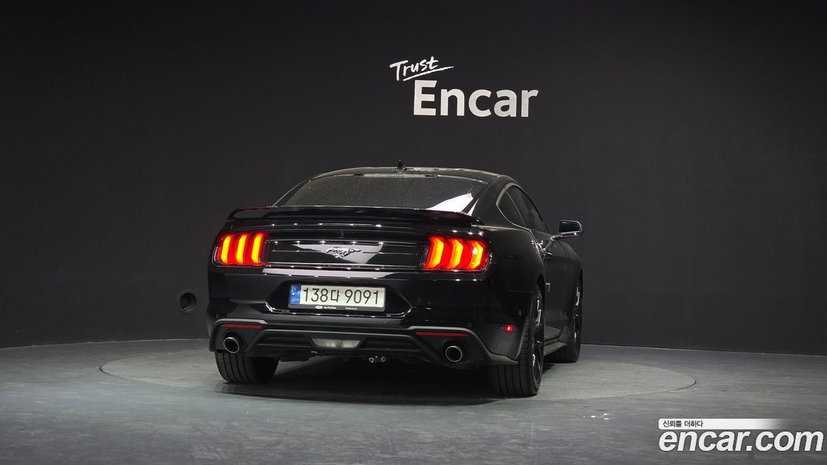 Ford Mustang 2021