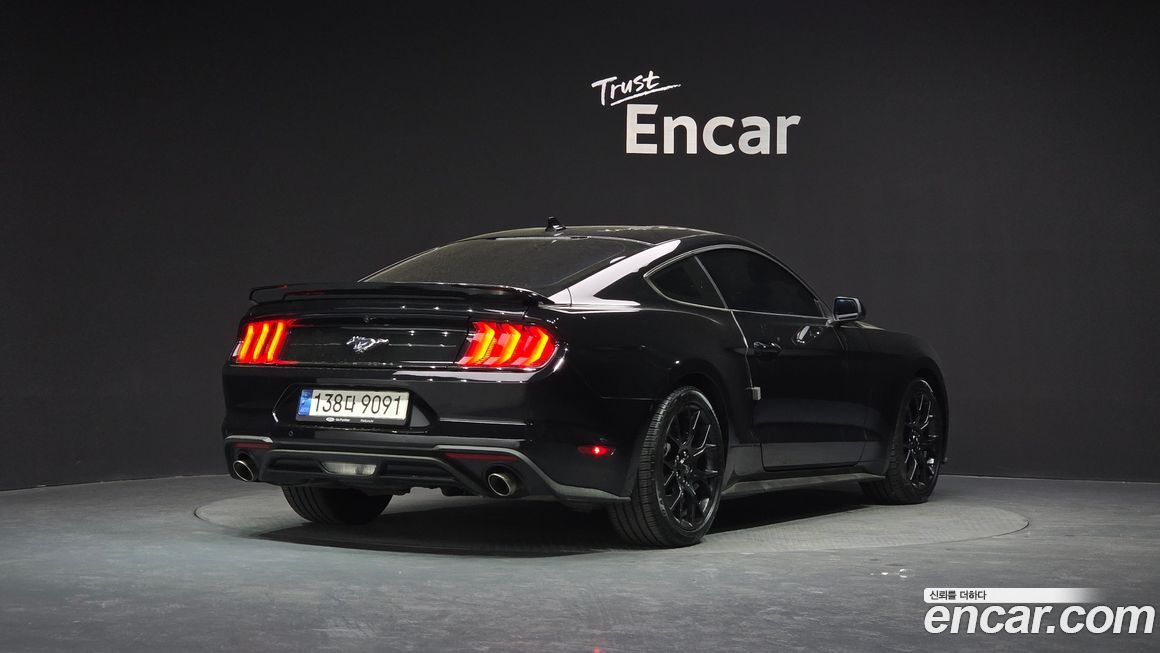 Ford Mustang 2021