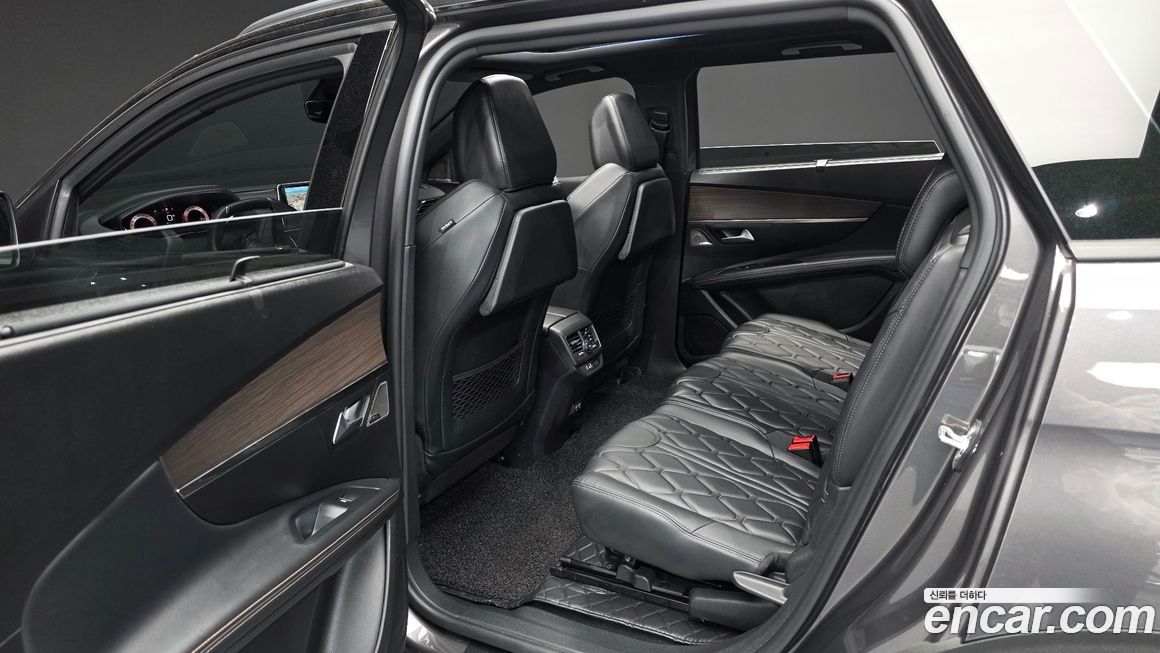 Peugeot 5008 2023