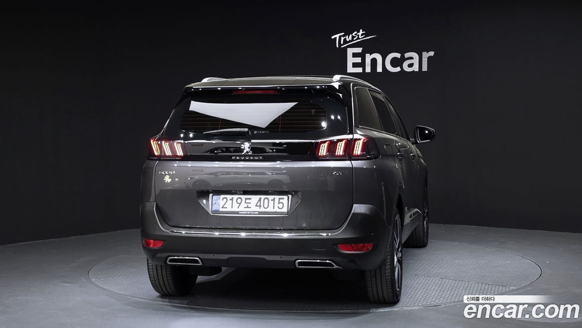 Peugeot 5008 2023