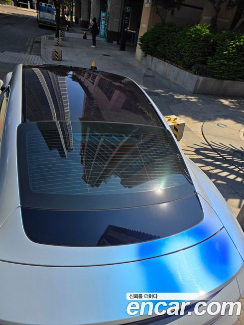 Porsche Taycan 2021