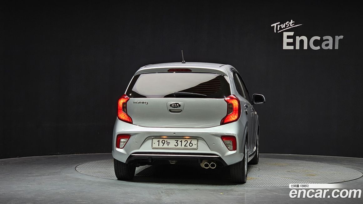 Kia morning 2017