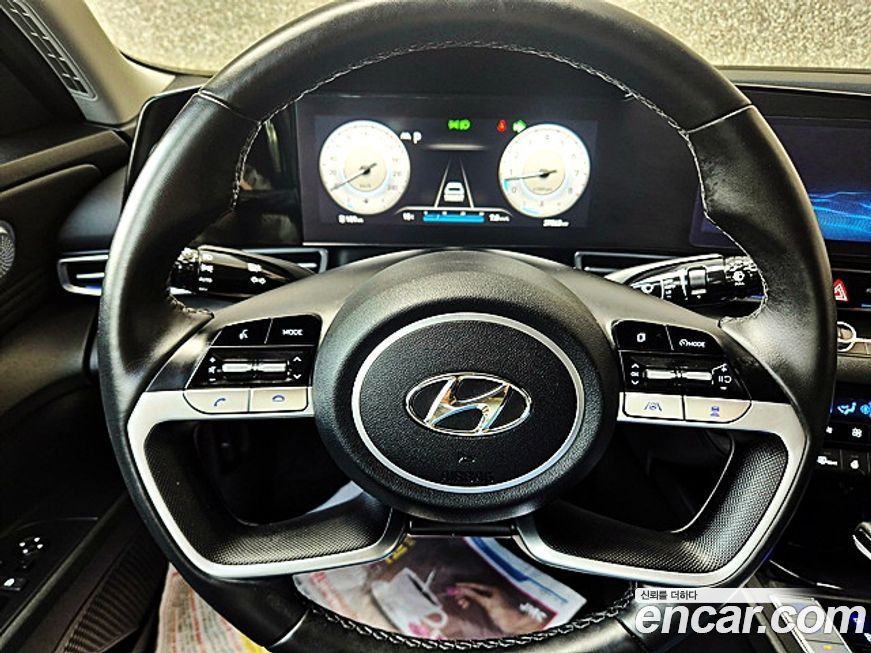 Hyundai AVANTE 2021