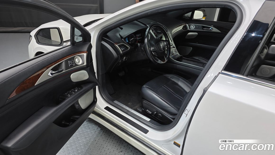 Lincoln MKZ 2017
