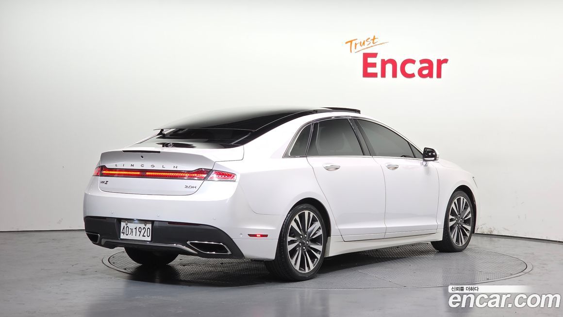 Lincoln MKZ 2017