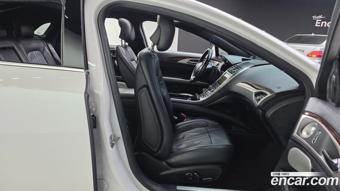 Lincoln MKZ 2017