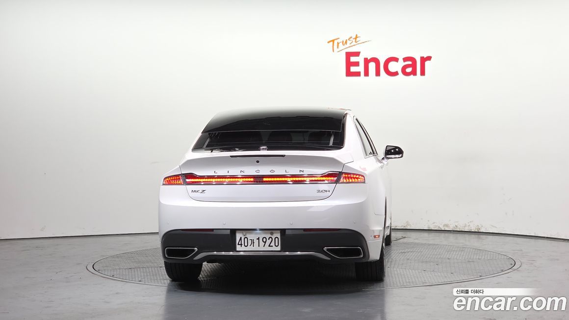 Lincoln MKZ 2017