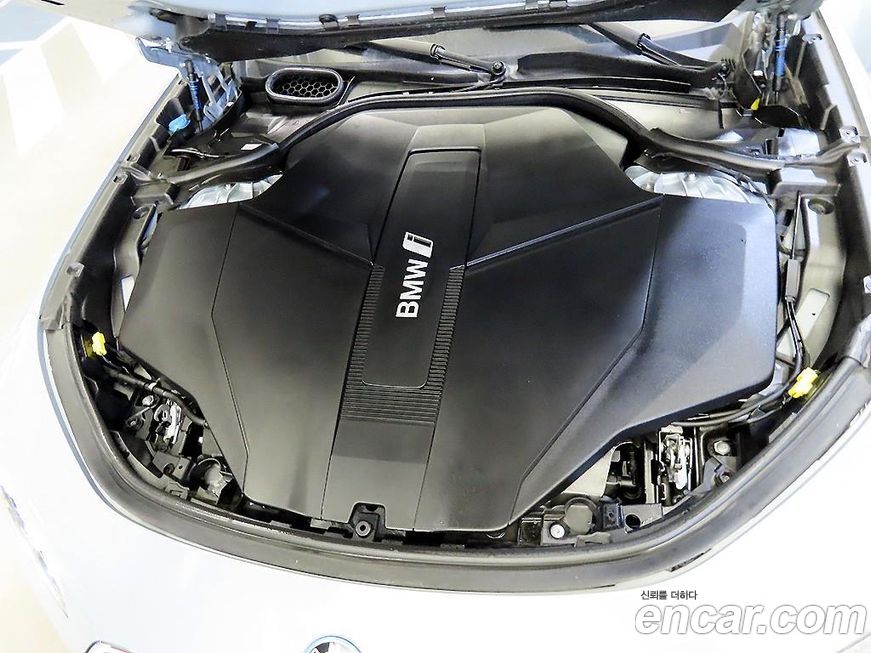 BMW i7 2023