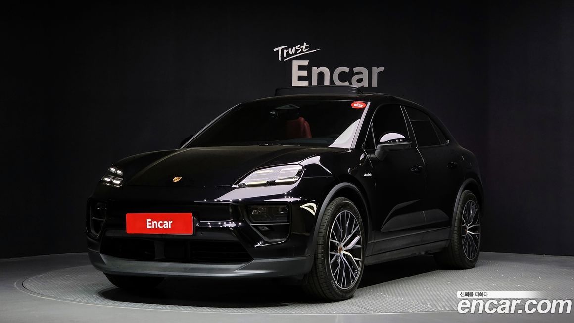 Porsche Macan 2025