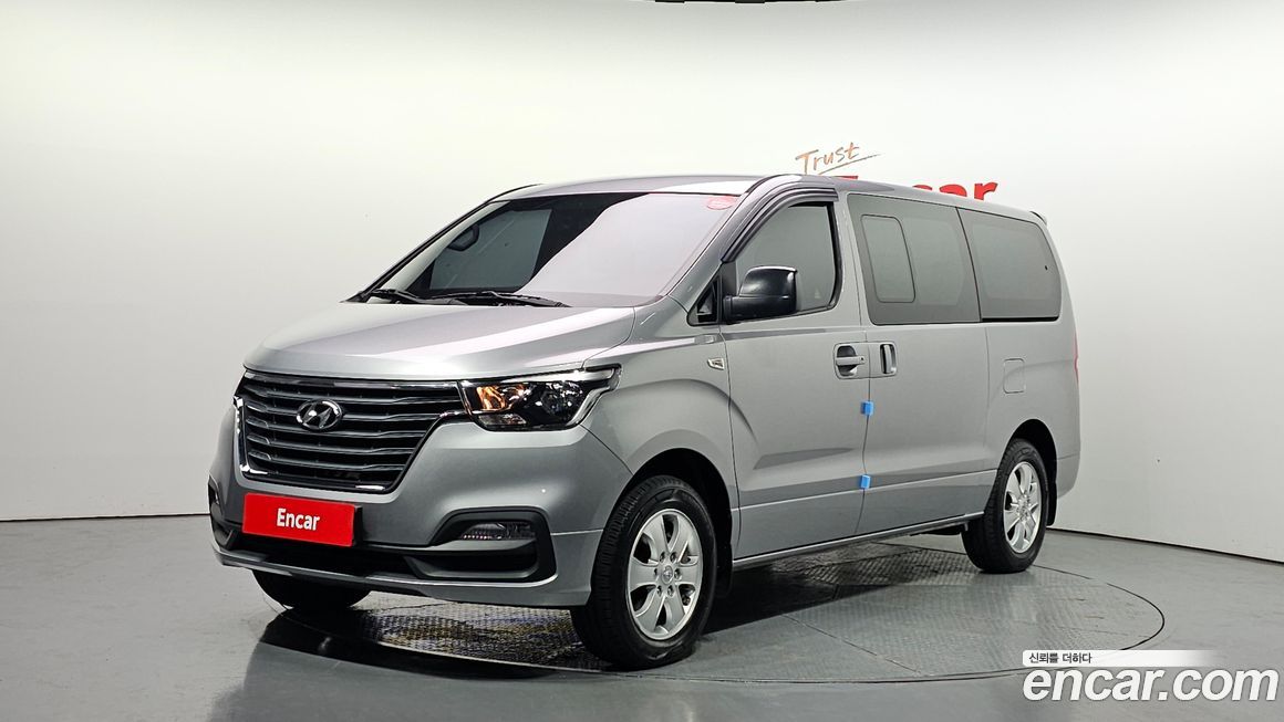 Hyundai Starex 2019