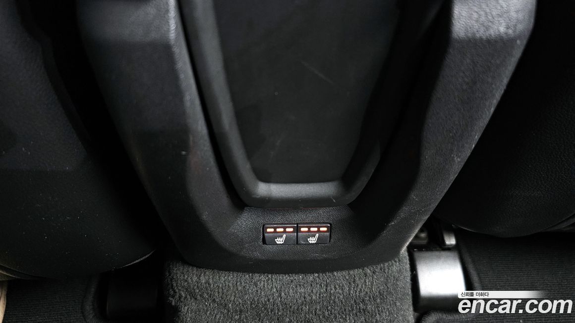 Volvo V40 2015